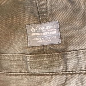Columbia men’s pants,34/32